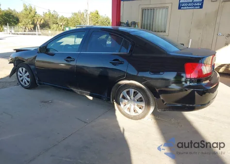 2012 Mitsubishi Galant Es/Se z USA, uszkodzony, nr VIN 4A32B3FF6CE019897